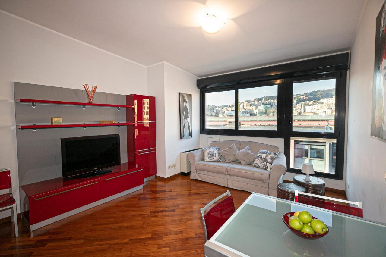 Apartment Real Italian Estate - Red Coral Genua